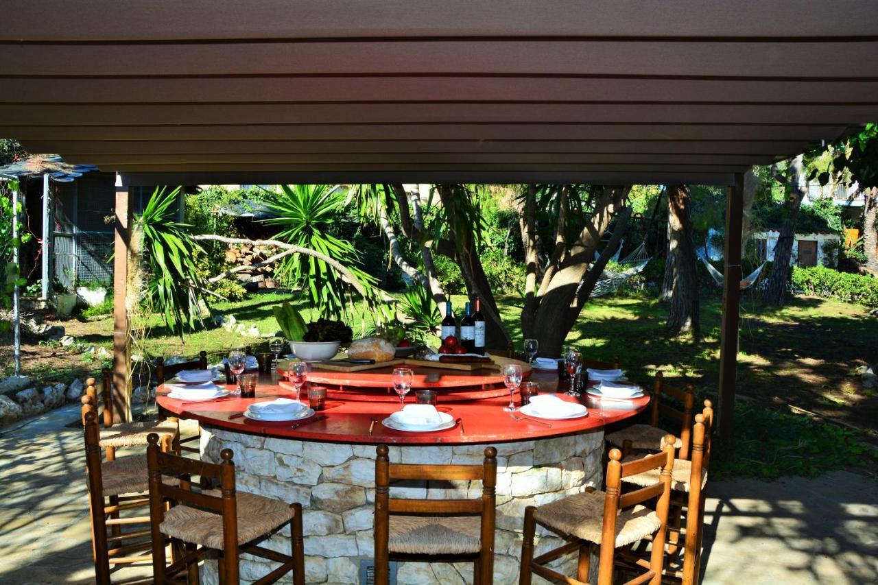 Villa Sitges El Ranch Amaizing Outdoor Areas Beaches At 5 Minutes Walk Sitges At 15 Min Drive Ac Pool Jacuzzi & Garden Xxl Calafell Ngoại thất bức ảnh
